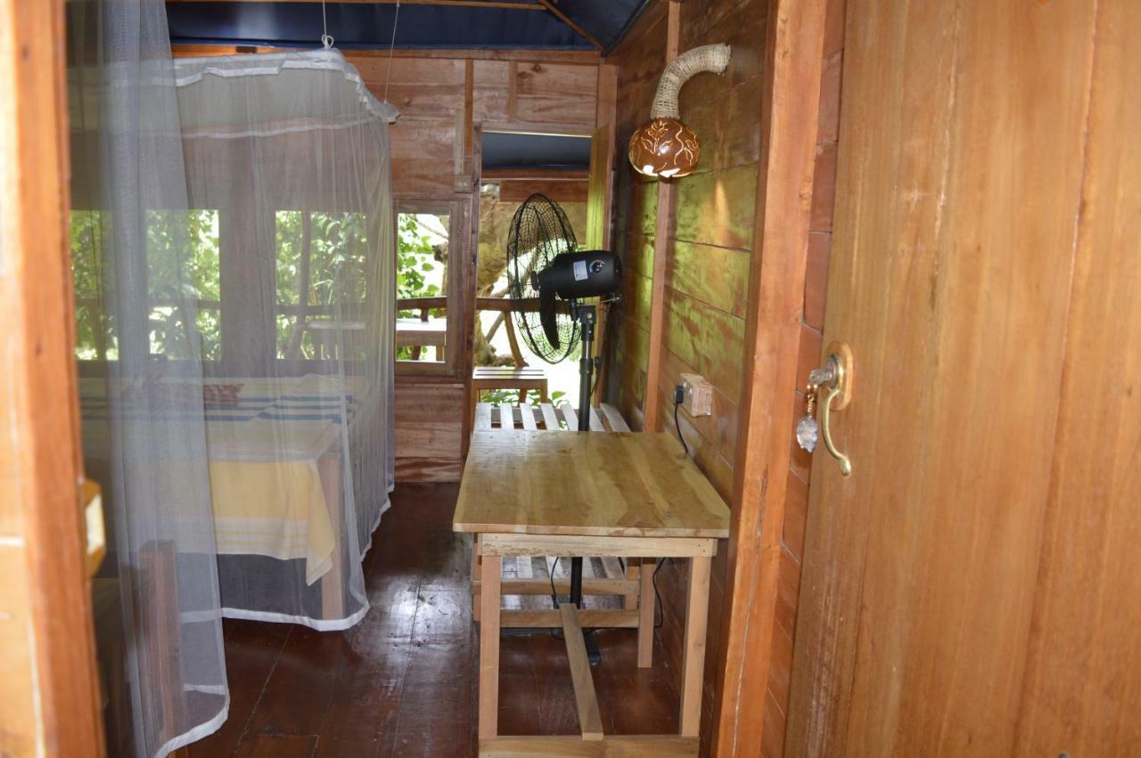 Kumbuk Tree House Villa Tissamaharama Kültér fotó